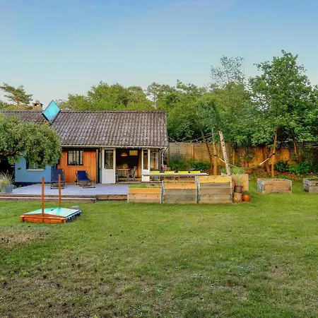Tatil Evi In With Sauna